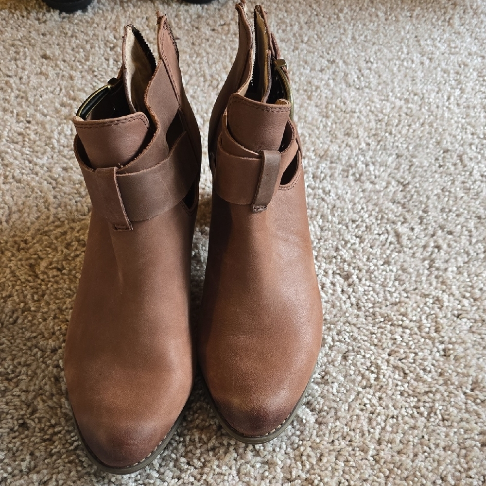 Vionic Brown Ankle Booties